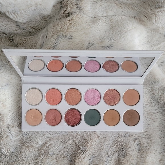 Kylie Cosmetics Makeup Kylie Cosmetics Build Your Own Eyeshadow